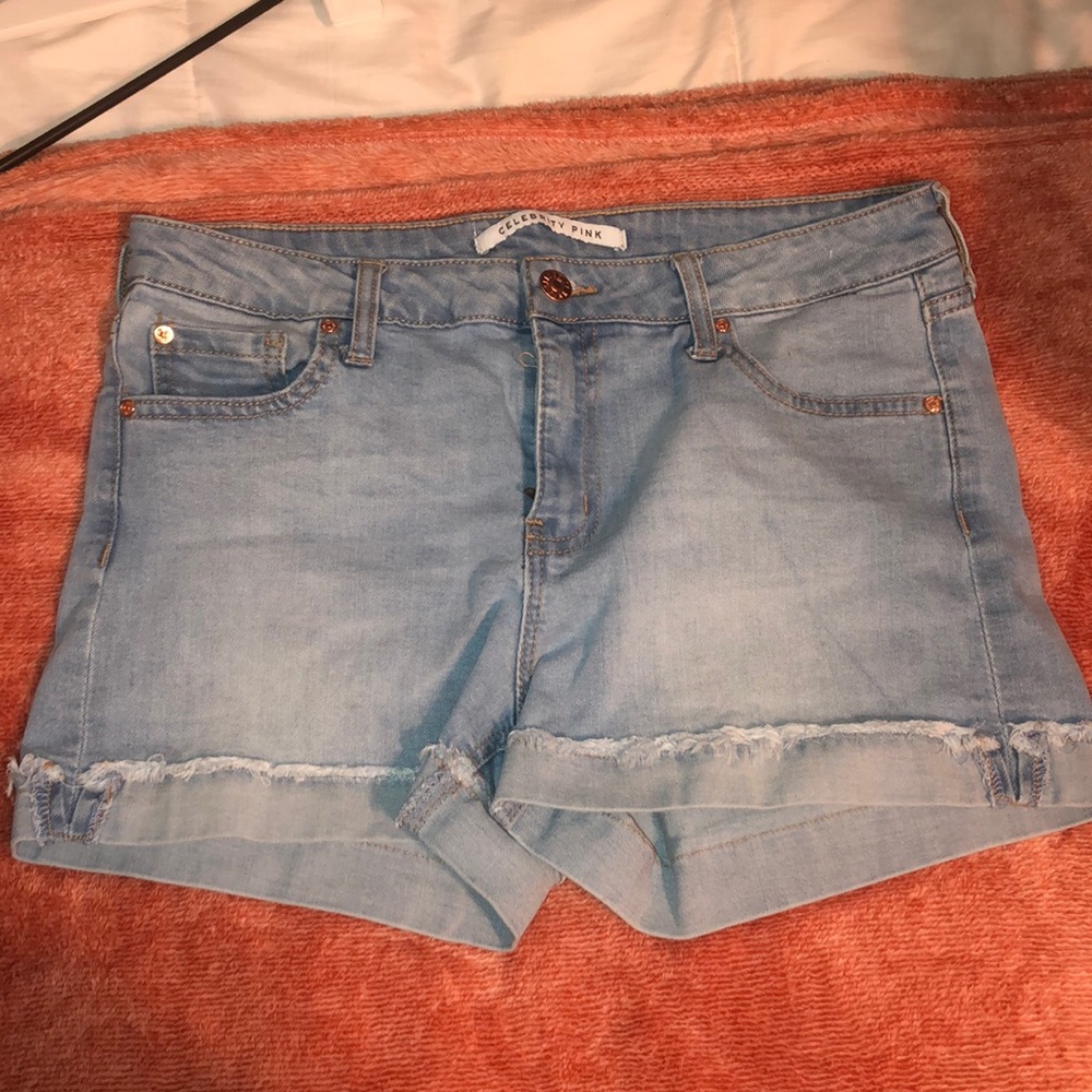 Light jean shorts
